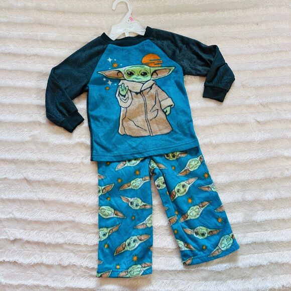 Boys Star Wars Pajamas Set Size 2 - Picture 1 of 9